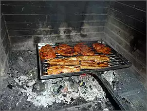 Klicken Sie auf die Grafik fr eine grere Ansicht

Name:	Grillen 014.jpg
Hits:	80
Gre:	114,8 KB
ID:	909845