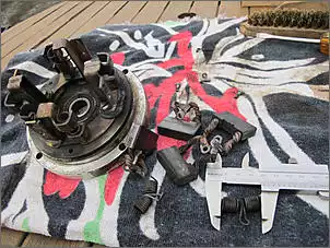 Klicken Sie auf die Grafik fr eine grere Ansicht

Name:	Motorkohlen.jpg
Hits:	75
Gre:	105,1 KB
ID:	950085