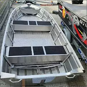 Klicken Sie auf die Grafik fr eine grere Ansicht

Name:	Aluboot vorher.JPG
Hits:	21
Gre:	62,3 KB
ID:	987822