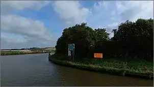 Klicken Sie auf die Grafik fr eine grere Ansicht

Name:	Einfahrt_Leeuwarden.jpg
Hits:	24
Gre:	41,8 KB
ID:	996088